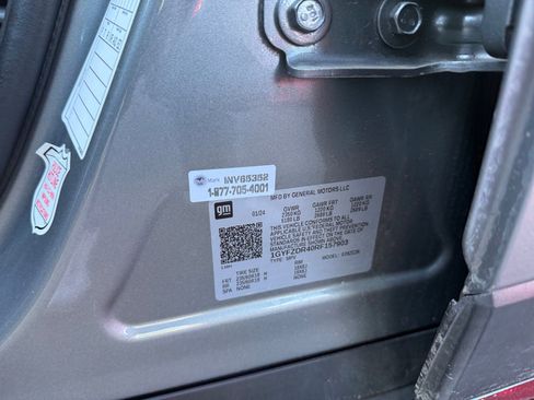 Used 2024 Cadillac XT4 Premium Luxury image 23