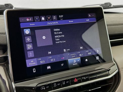 Certified 2022 Jeep Compass Limited image 23