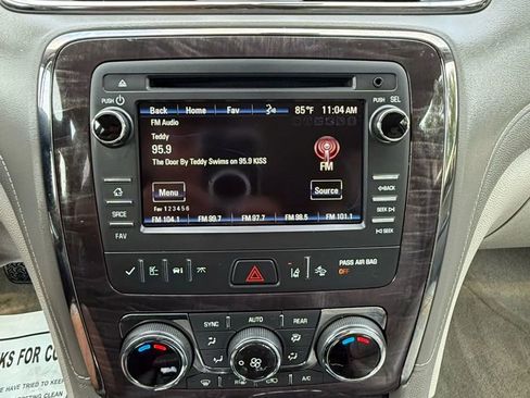 Used 2016 Buick Enclave Leather image 25