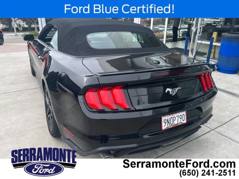 Used 2022 Ford Mustang Premium RWD image 4
