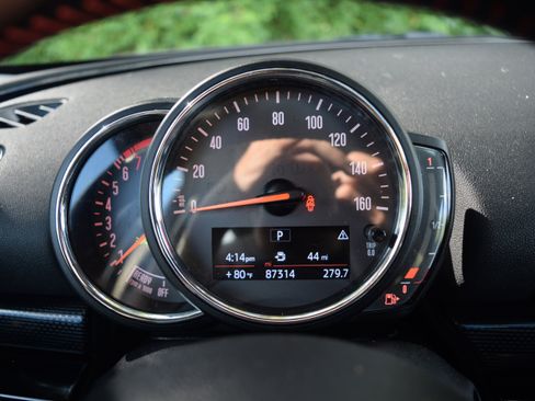 Used 2019 MINI Cooper Clubman S image 3