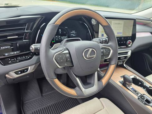 Used 2025 Lexus RX 350 image 26