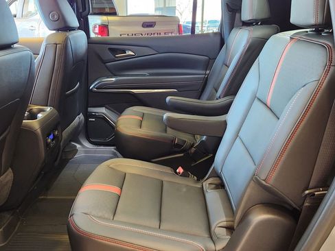 New 2026 Chevrolet Traverse RS w/ LPO, Floor Liner Package image 12