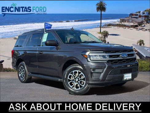 Certified 2024 Ford Expedition XLT AWD/4WD image 1