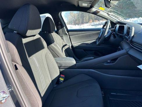 New 2026 Hyundai Elantra Sport image 12