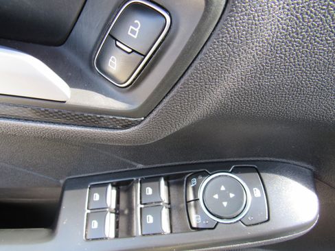 Used 2023 Ford Escape ST-Line w/ Tech Pack #1 image 9