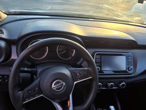 Used 2020 Nissan Kicks S FWD image 24