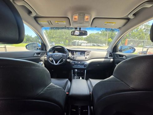 Used 2018 Hyundai Tucson Limited FWD image 15