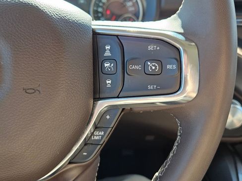 Used 2025 RAM 1500 Laramie image 22