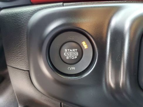 Used 2021 Jeep Wrangler Unlimited Rubicon image 26