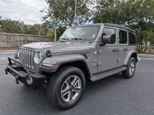 Used 2022 Jeep Wrangler Unlimited Sahara AWD/4WD image 7