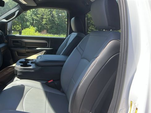 New 2025 RAM 5500 Tradesman image 17