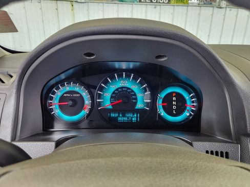 Used 2010 Ford Fusion SE FWD image 13