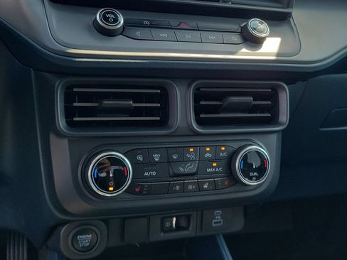 Certified 2024 Ford Maverick Tremor w/ Tremor Off-Road Package AWD/4WD image 28