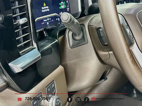 Used 2024 GMC Sierra 1500 SLT w/ X31 Off-Road Package AWD/4WD image 11