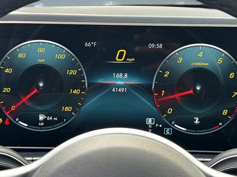 Used 2021 Mercedes-Benz GLE 350 4MATIC image 19