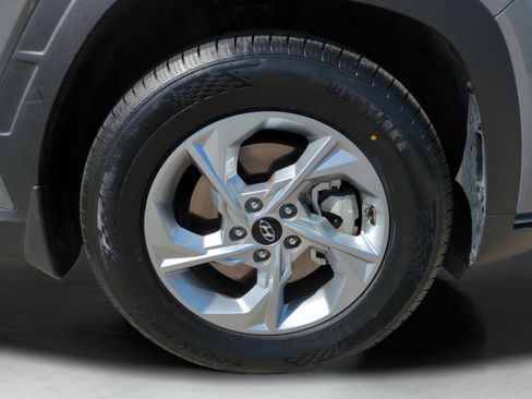 Certified 2024 Hyundai Tucson SEL FWD image 24