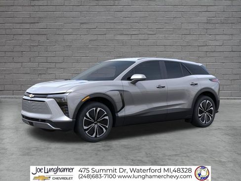 New 2026 Chevrolet Blazer EV LT AWD/4WD image 2