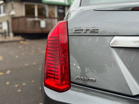 Used 2019 Cadillac CTS Luxury image 11