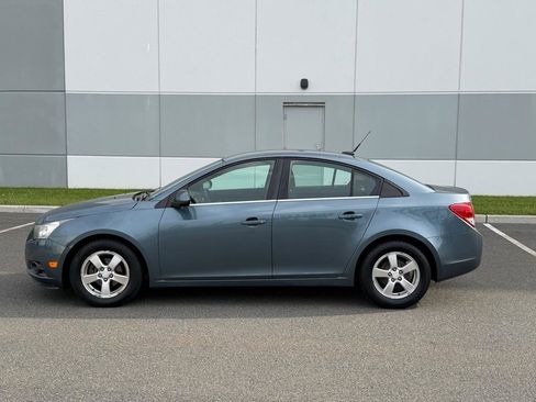 Used 2012 Chevrolet Cruze LT FWD image 9