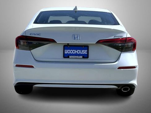 Used 2024 Honda Civic Sport image 6