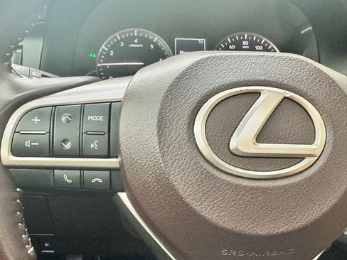 Used 2016 Lexus ES 350 w/ Luxury Package w/Wood Trim FWD image 10