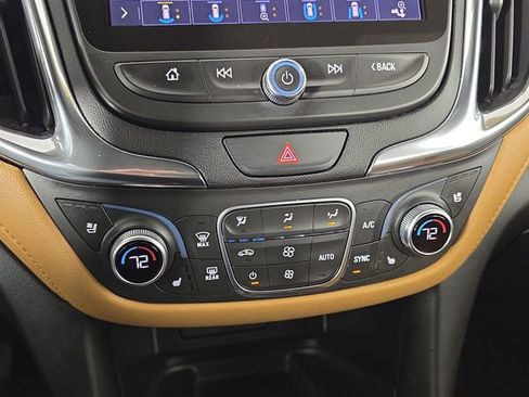 Used 2019 Chevrolet Equinox Premier image 23