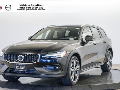 Certified 2024 Volvo V60 B5 Cross Country Plus