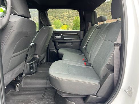 Used 2021 RAM 2500 Big Horn w/ Level 1 Equipment Group image 11