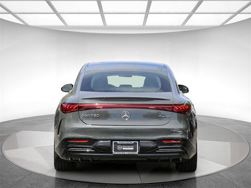 Used 2024 Mercedes-Benz EQS 580 4MATIC Sedan image 3