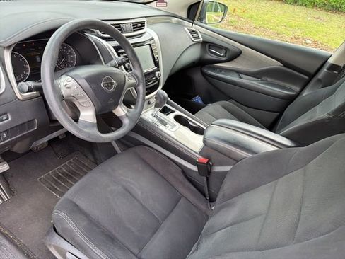 Used 2018 Nissan Murano S w/ Cargo Package FWD image 9