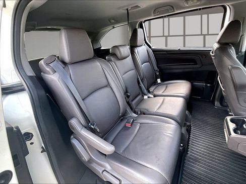 Used 2019 Honda Odyssey Touring image 25