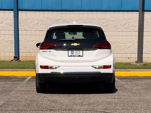 Used 2020 Chevrolet Bolt LT FWD image 6