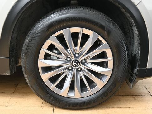 Used 2024 MAZDA CX-90 3.3 Turbo w/ Preferred Package AWD/4WD image 15