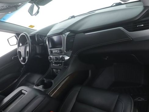 Used 2020 Chevrolet Tahoe LT AWD/4WD image 35