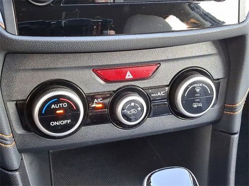 Used 2023 Subaru Crosstrek 2.0i Premium image 15