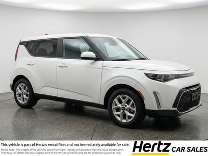 Used 2025 Kia Soul LX w/ LX Technology Package