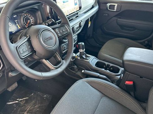 New 2025 Jeep Wrangler Unlimited Sport image 10