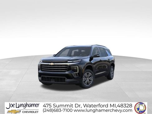 New 2026 Chevrolet Traverse LT w/ Driver Confidence Package AWD/4WD image 9