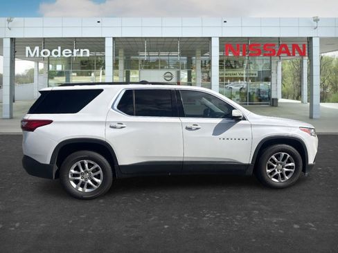 Used 2019 Chevrolet Traverse LT FWD image 6