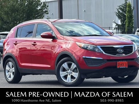 Used 2012 Kia Sportage LX w/ Navigation Pkg FWD image 1