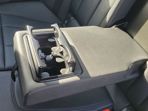 Used 2021 BMW 330i Sedan w/ Premium Package image 22