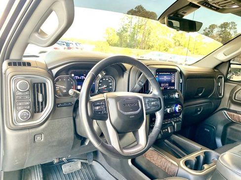 Used 2019 GMC Sierra 1500 Denali w/ Technology Package image 14