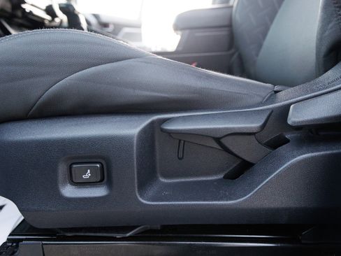 Used 2024 Toyota Tacoma SR image 29