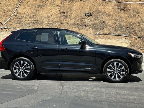 Certified 2025 Volvo XC60 B5 Plus AWD/4WD image 3