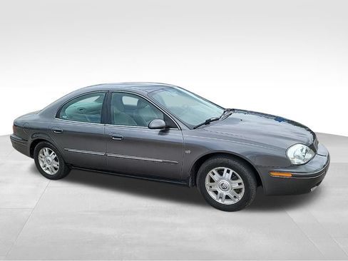Used 2005 Mercury Sable LS FWD image 2