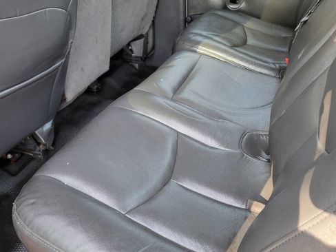 Used 2006 Chevrolet Silverado 3500 4x4 Crew Cab w/ Heavy-Duty Power Package image 22