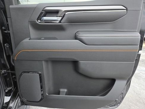 New 2026 GMC Sierra 1500 AT4 w/ AT4 Premium Package image 30