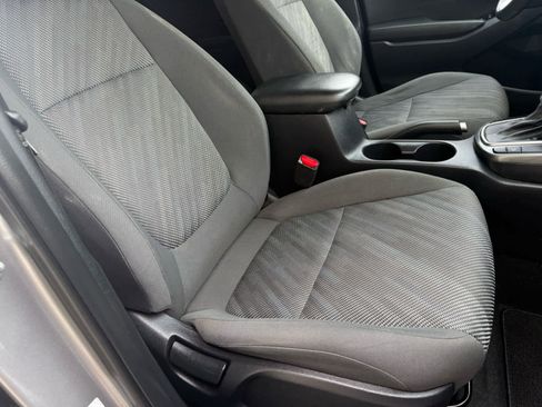 Used 2023 Kia Seltos LX image 8