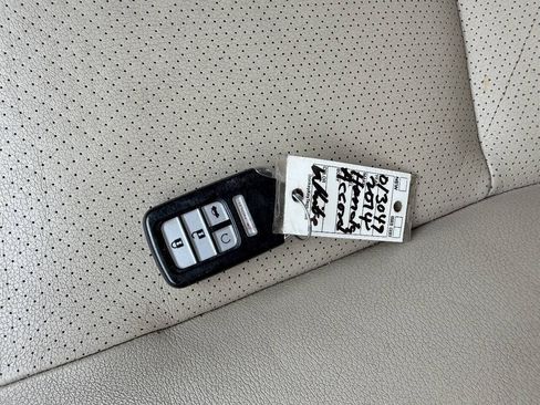 Used 2014 Honda Accord EX-L image 24